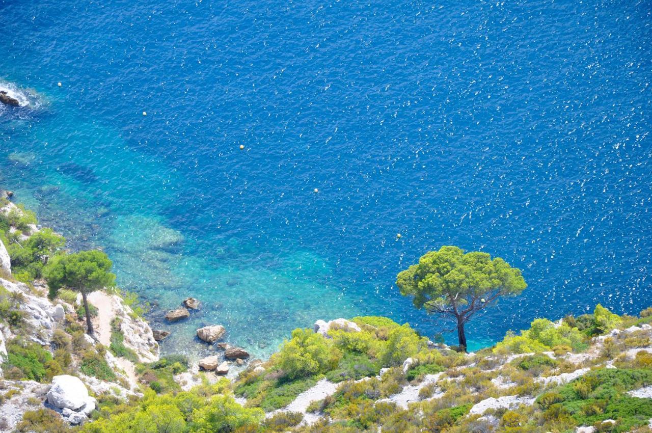 Les Aludes Villa La Destrousse Luaran gambar